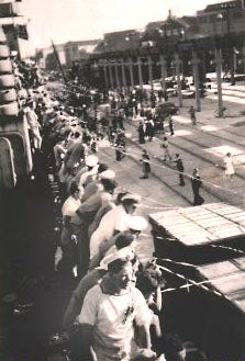 2. Dockside in Sydney, minutes before departure for the UK. 2. Dockside in Sydney, minutes before departure for the UK.