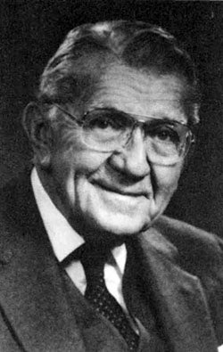 Philip C. Lauinger, C'22, L'58